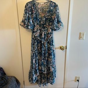 Blue Flutter Sleeve Midi Dress (Medium)